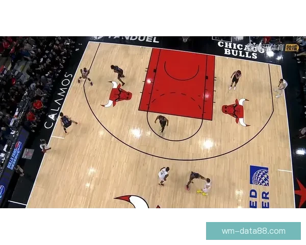 一级恶意犯规引争议塞克斯顿垫脚哈登施罗德绕掩护撞理查兹要害